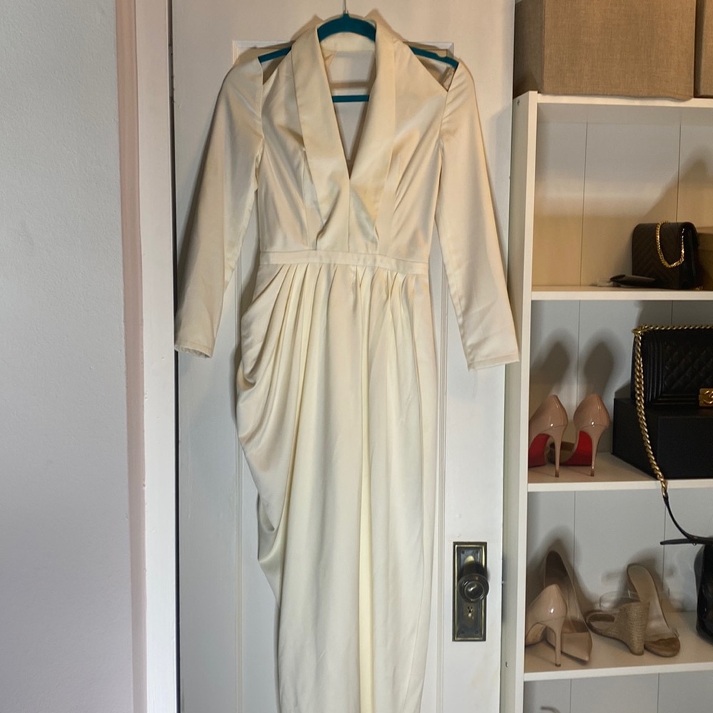 Elle zeitoune luxe white satin dress size AUS 6 (US size 4)